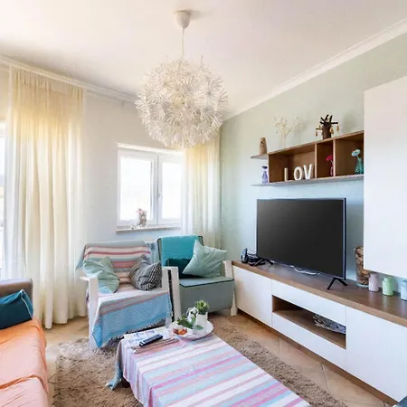 Apartamento T2likehome - *